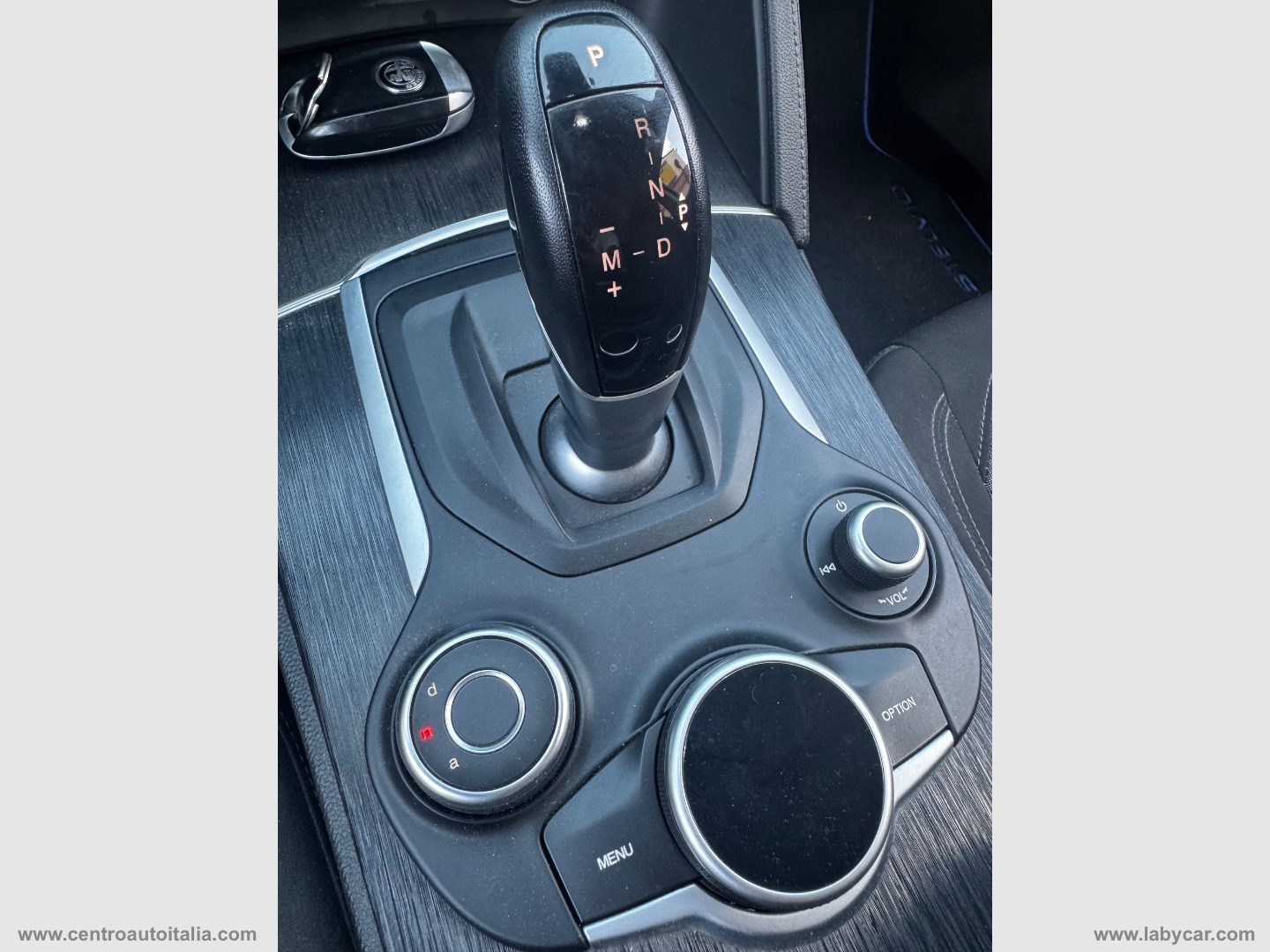 Stelvio 2.2 T.diesel 190 CV AT8 Q4 Exec. - immagine 38