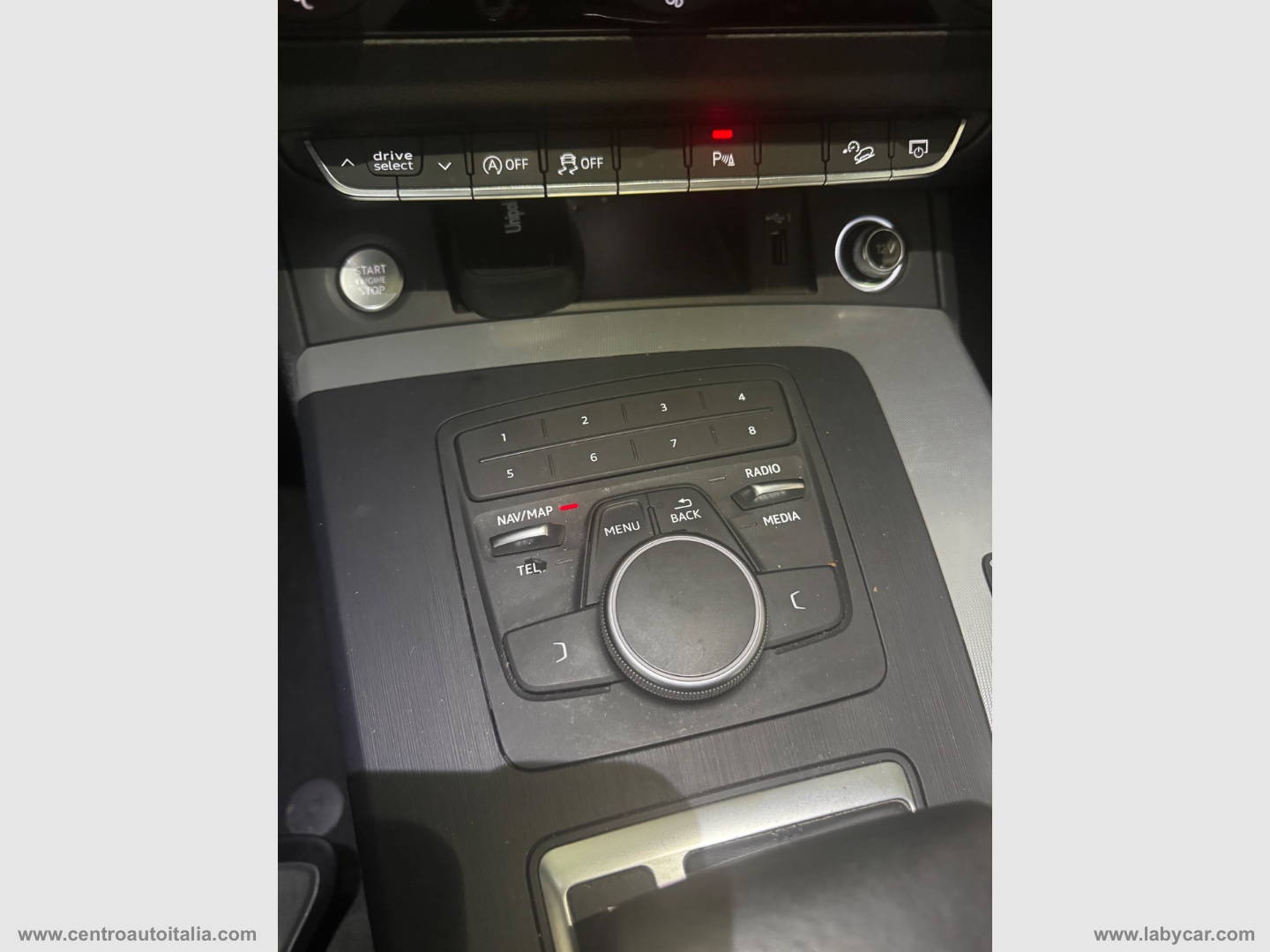 Q5 2.0 TDI quattro S tronic Business - immagine 38