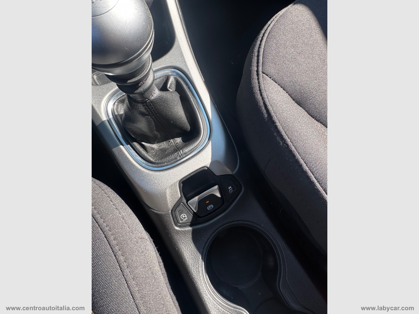Compass 1.4 MultiAir 2WD Longitude - immagine 38