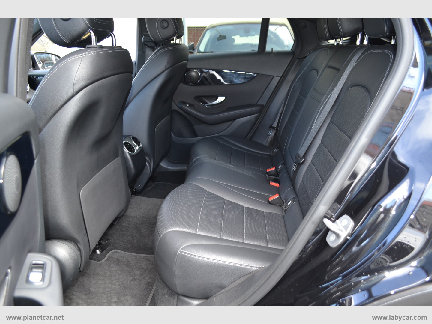 GLC 300 d 4Matic Coupé Business - immagine 39