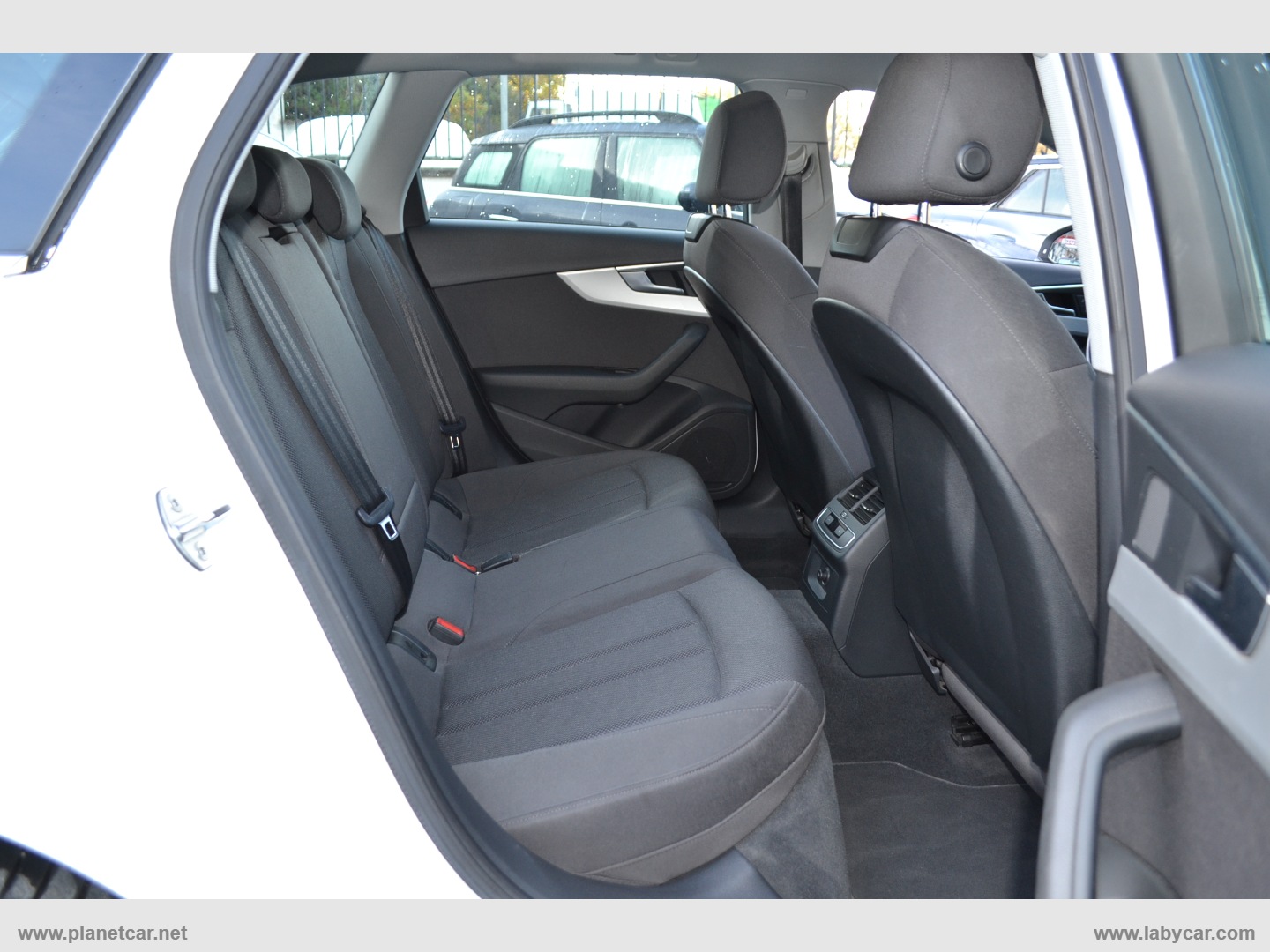 A4 35 TDI/163CV S tronic Business Adv. - immagine 39