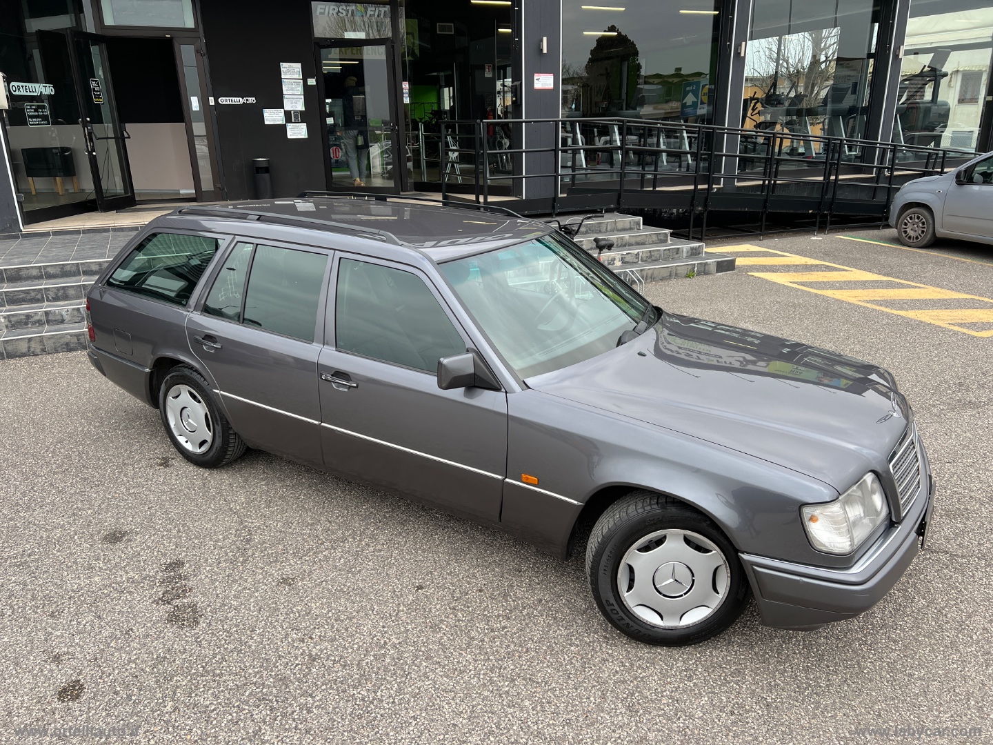 E 200 S.W. Elegance DA COLLEZIONE - immagine 39