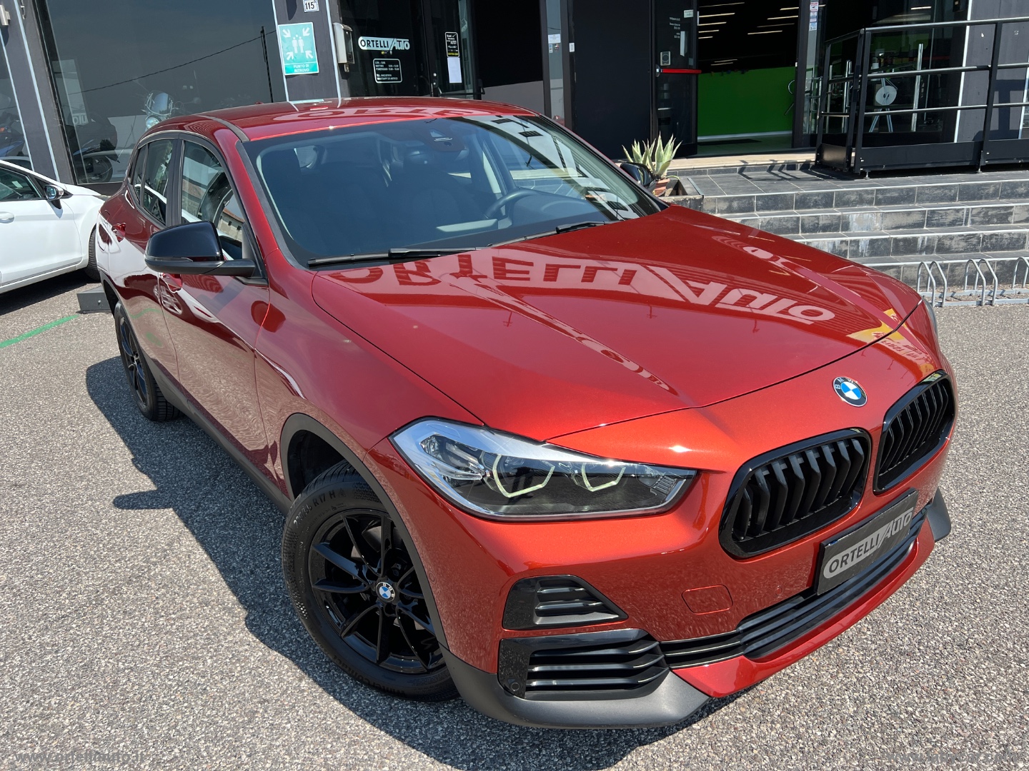 X2 xDrive18d Business-X - immagine 39