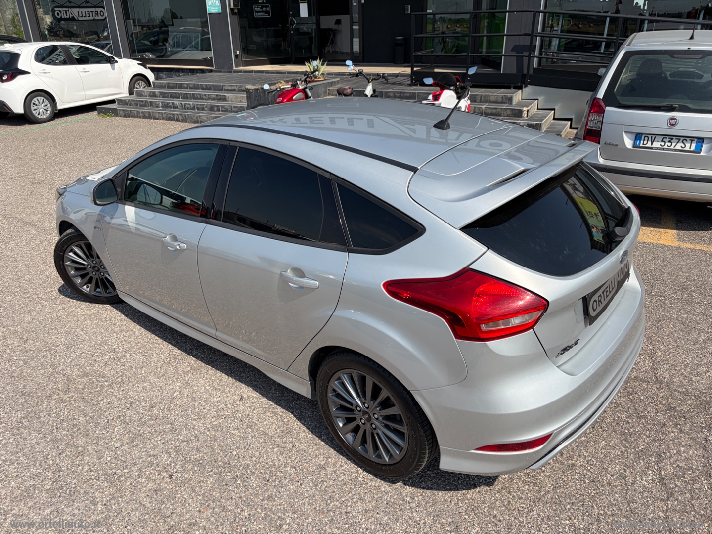 Focus 1.5 EcoBlue 120CV 5p. ST Line - immagine 39