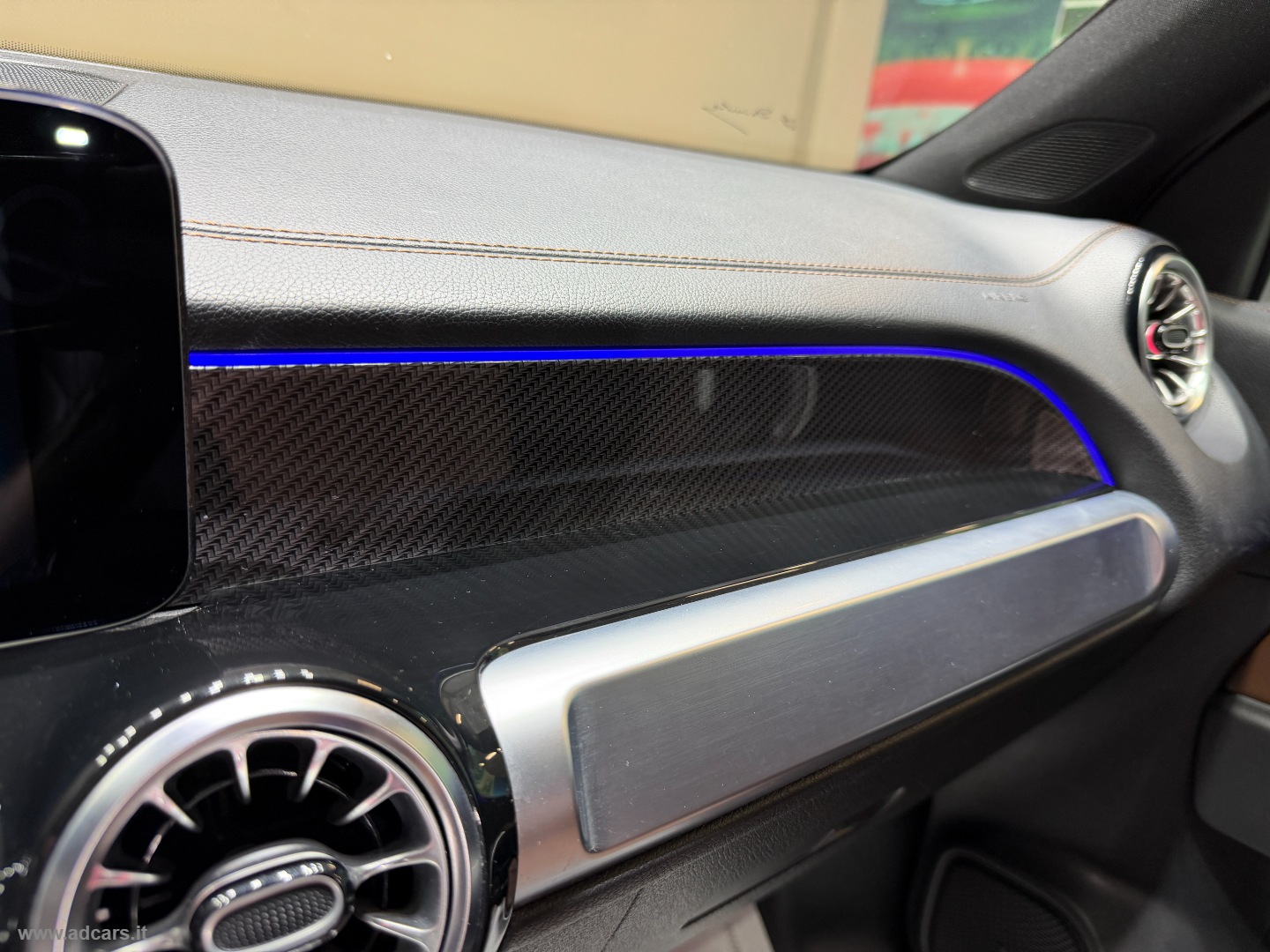 GLB 220 d Automatic 4Matic AMG LINE - immagine 39