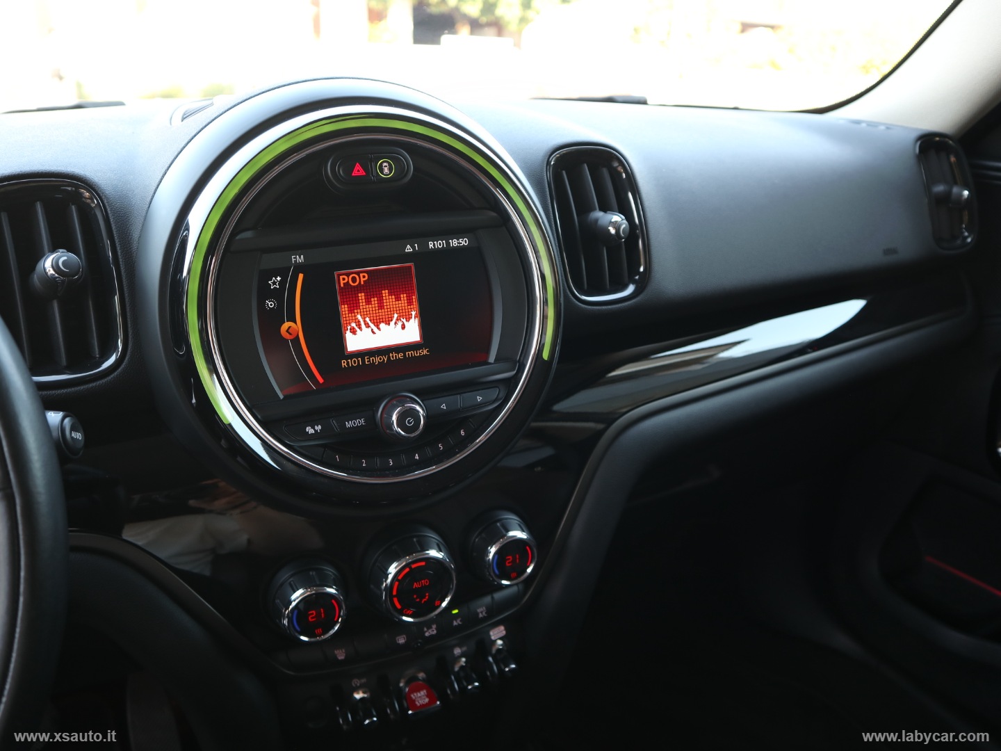 Mini Cooper SD Business Countryman ALL4 - immagine 39