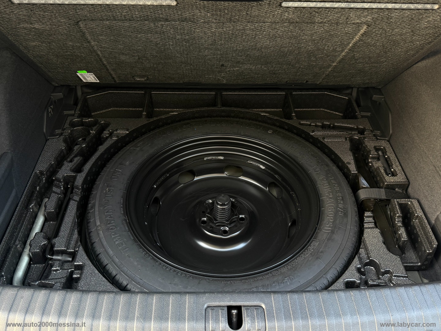 Q3 SPB 35 TDI S tronic Business Plus - immagine 39