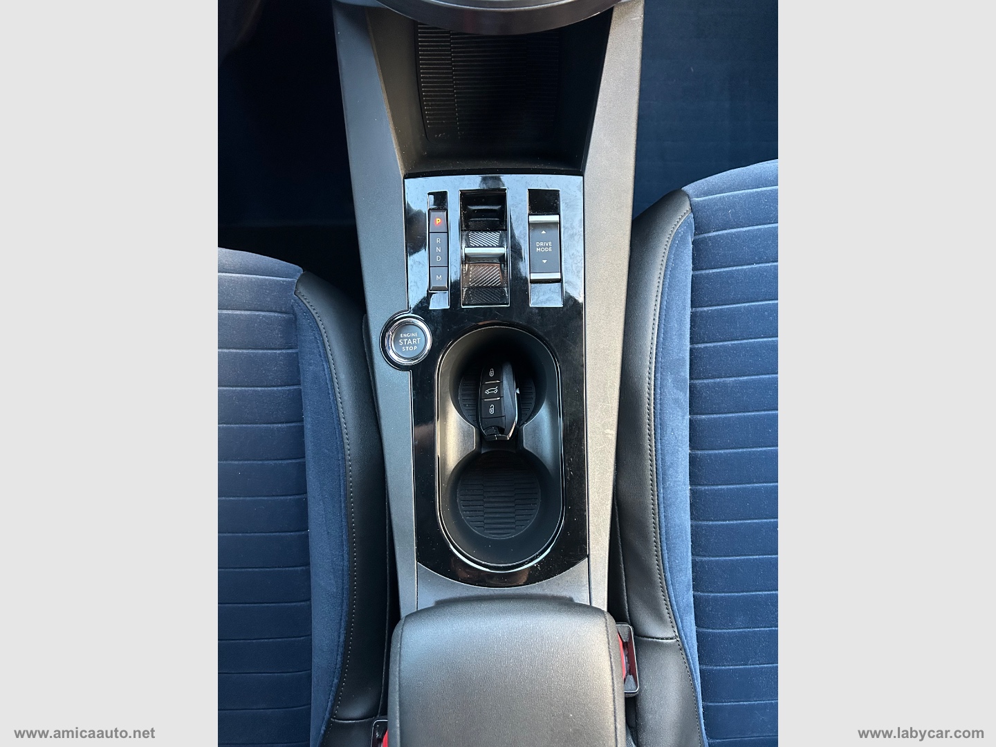 Ypsilon Hybrid e-DCT Ed.Limitata Cassina - immagine 39