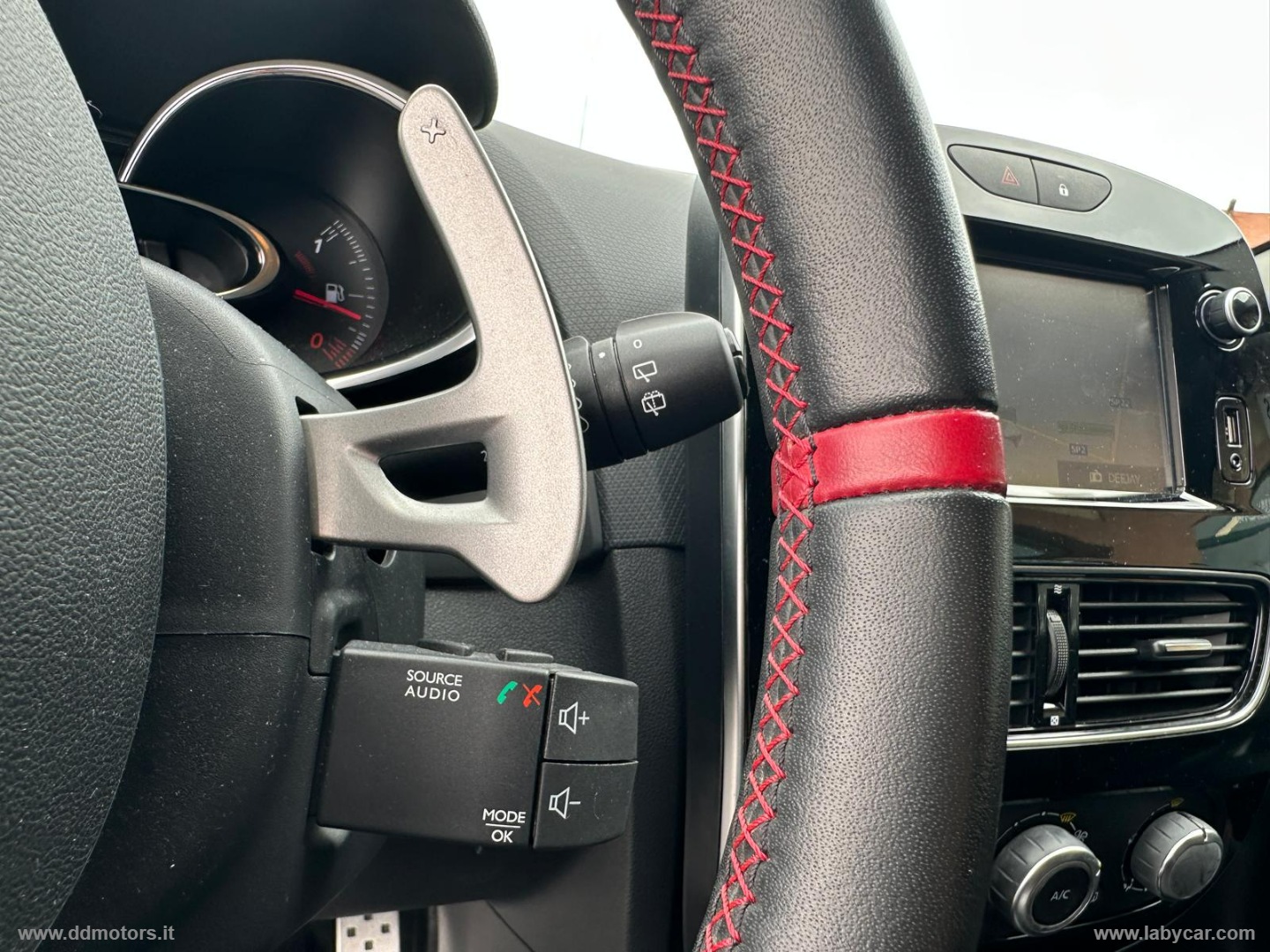 Clio TCe 200 CV EDC S&S 5p. Energy R.S. PERFETTA - immagine 39