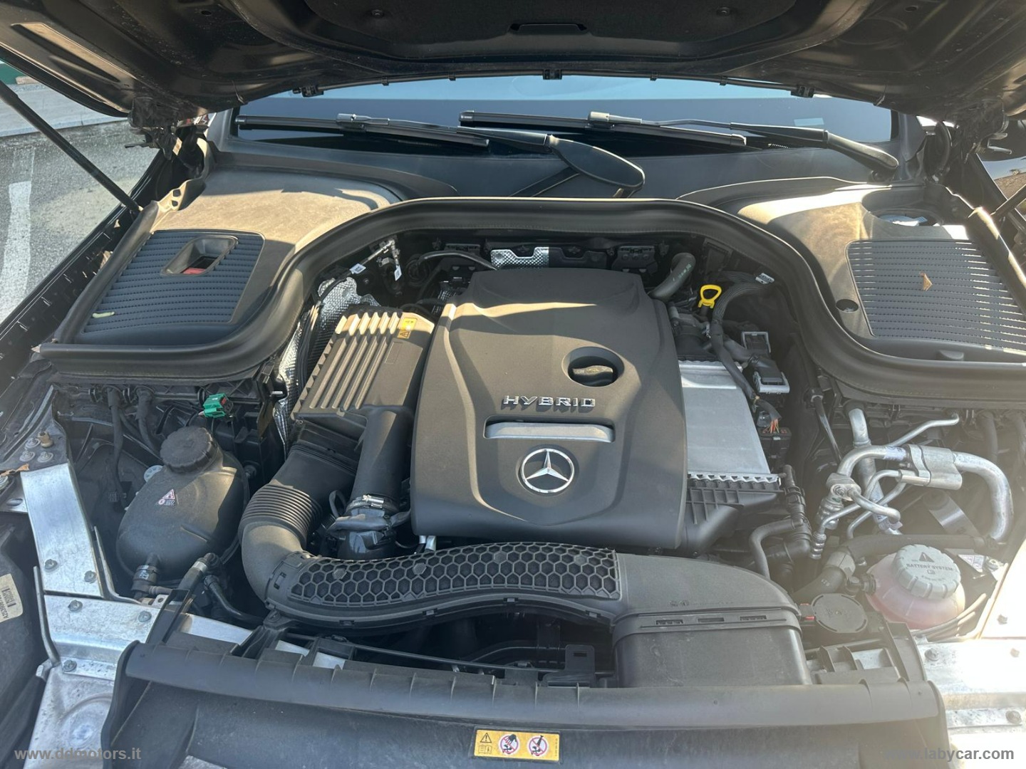 GLC 300 e 4Matic Plug-in hybrid Business PLUG-IN - immagine 39