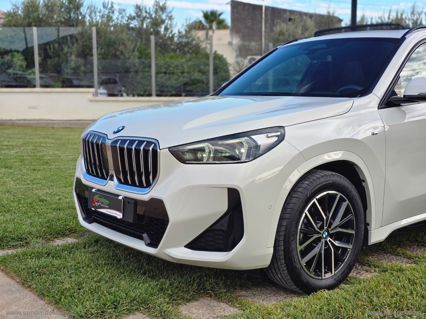 X1 sDrive 18d Msport TETTUCCIO + CAMERE 360° - immagine 39