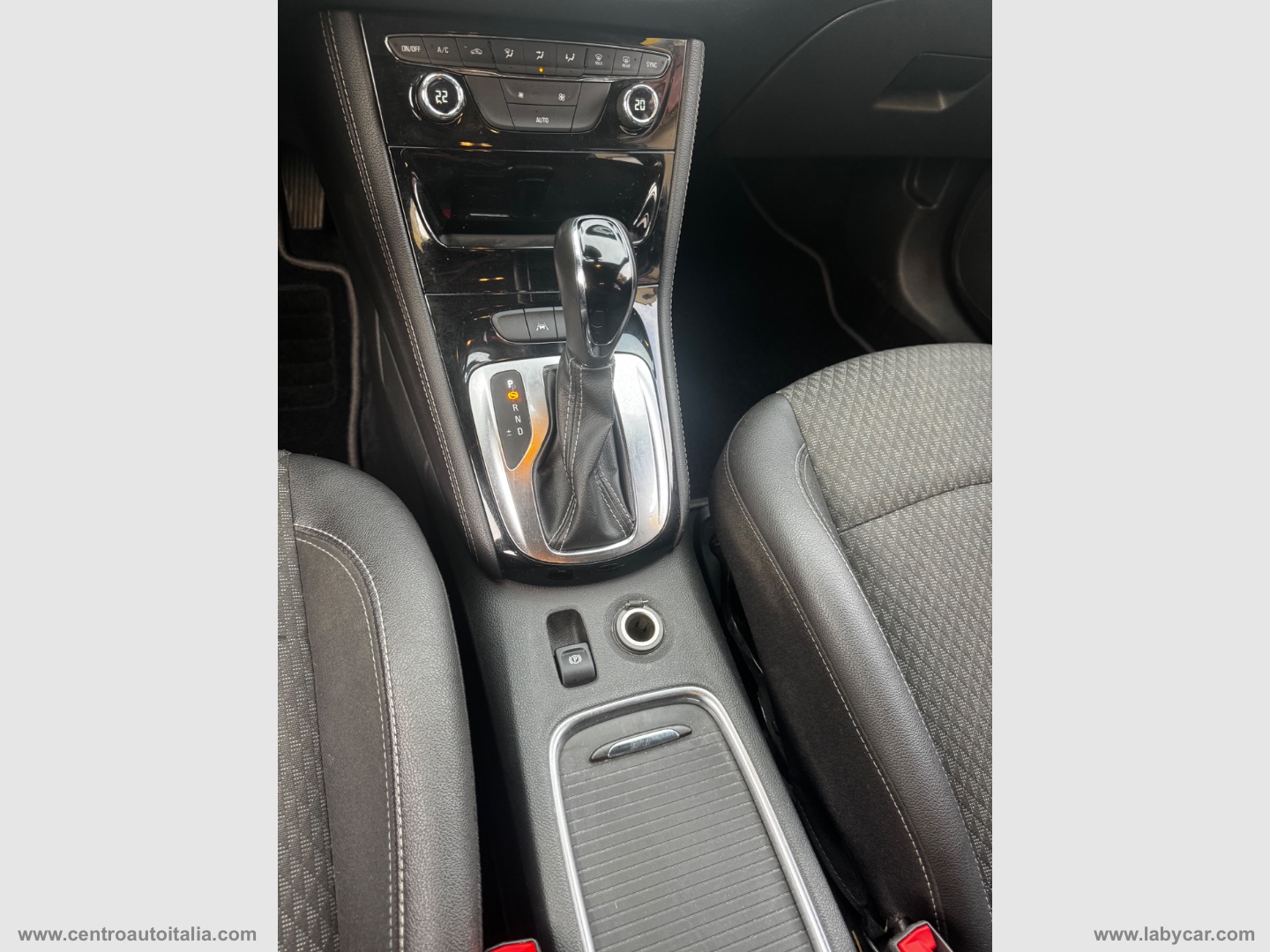 Astra 1.6 CDTi 136 CV aut.ST Innovation+GANCIO TRAINO - immagine 39