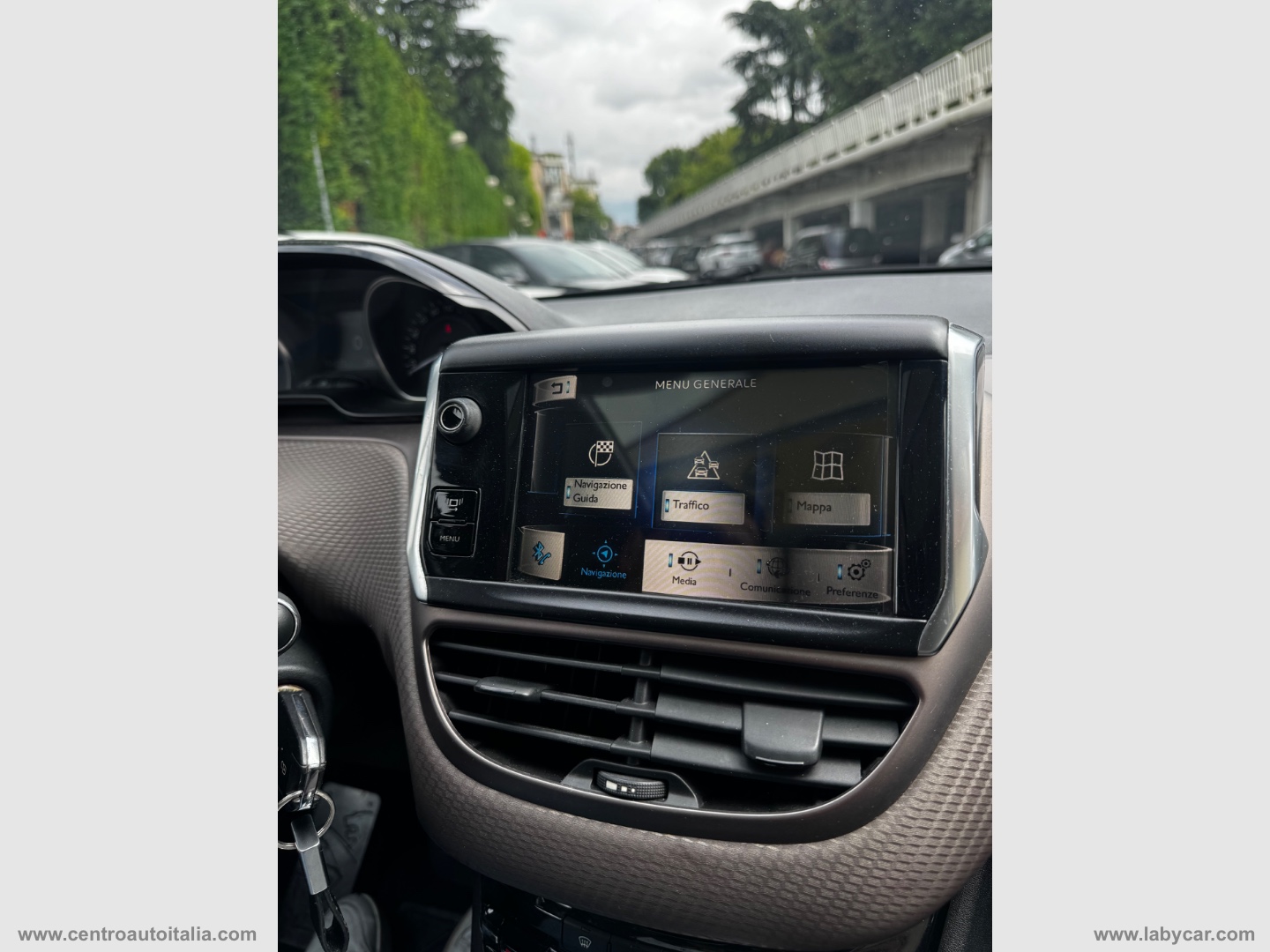 2008 1.6 e-HDi 92 CV S&S robot. Allure - immagine 39