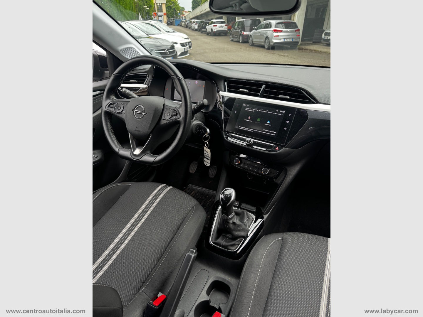 Corsa 1.2 Blitz Edition - immagine 39