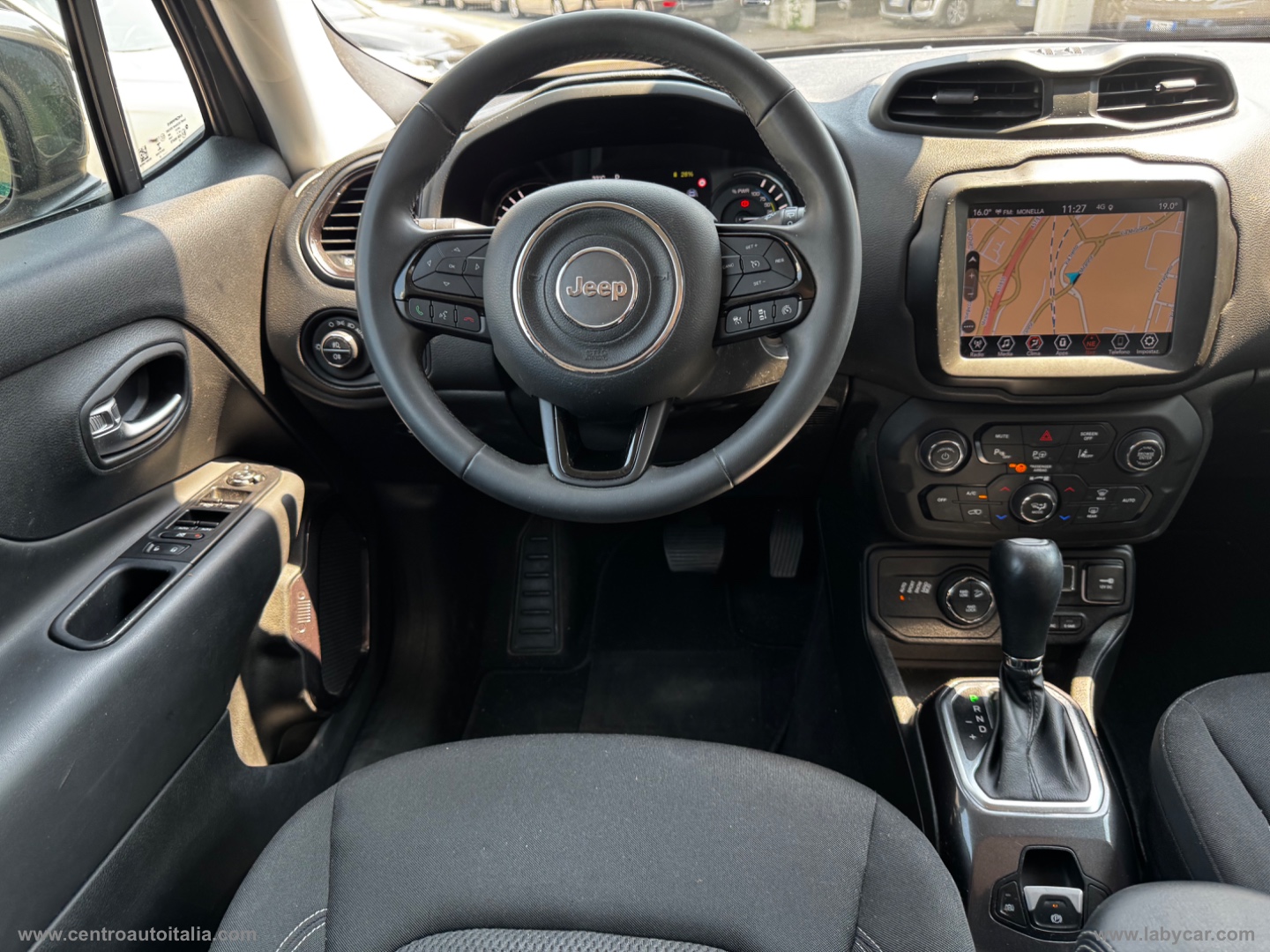 Renegade 1.3 T4 PHEV 4xe Trailhawk - immagine 39