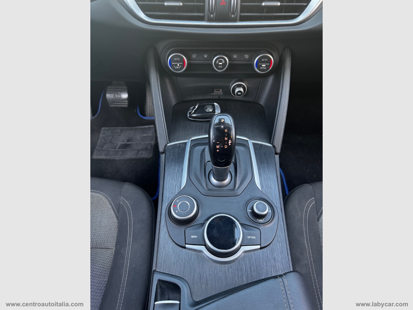 Stelvio 2.2 T.diesel 190 CV AT8 Q4 Exec. - immagine 39