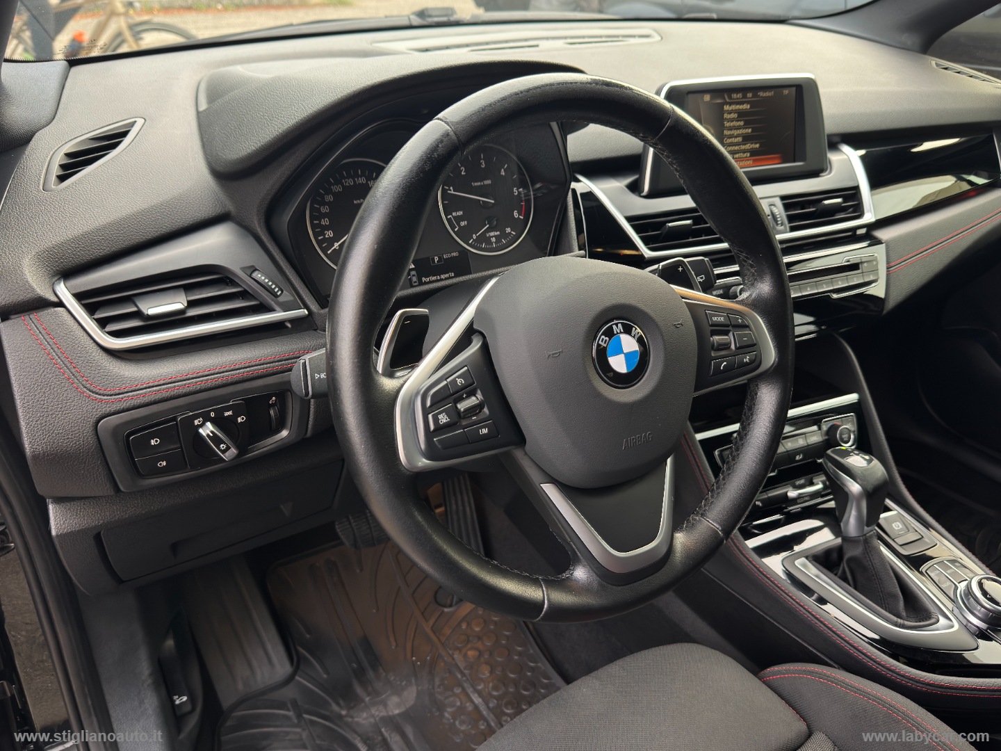 218d Active Tourer Sport - immagine 40