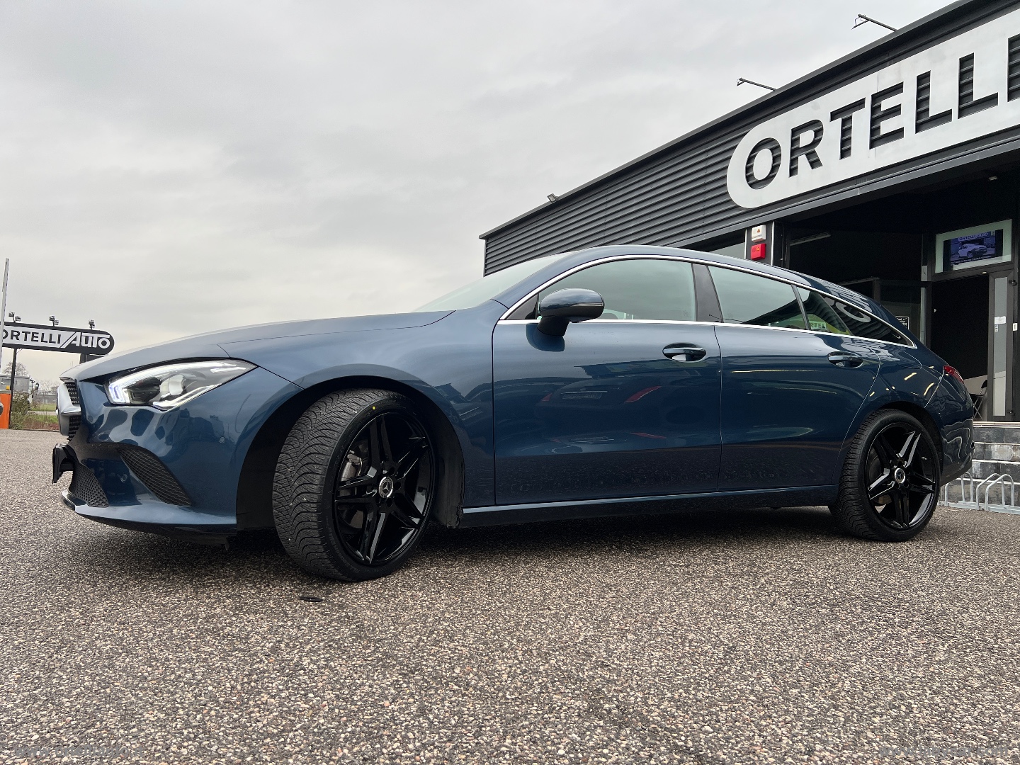CLA 200 d Aut. Shooting Brake Business IVA DEDUCIBILE - immagine 40