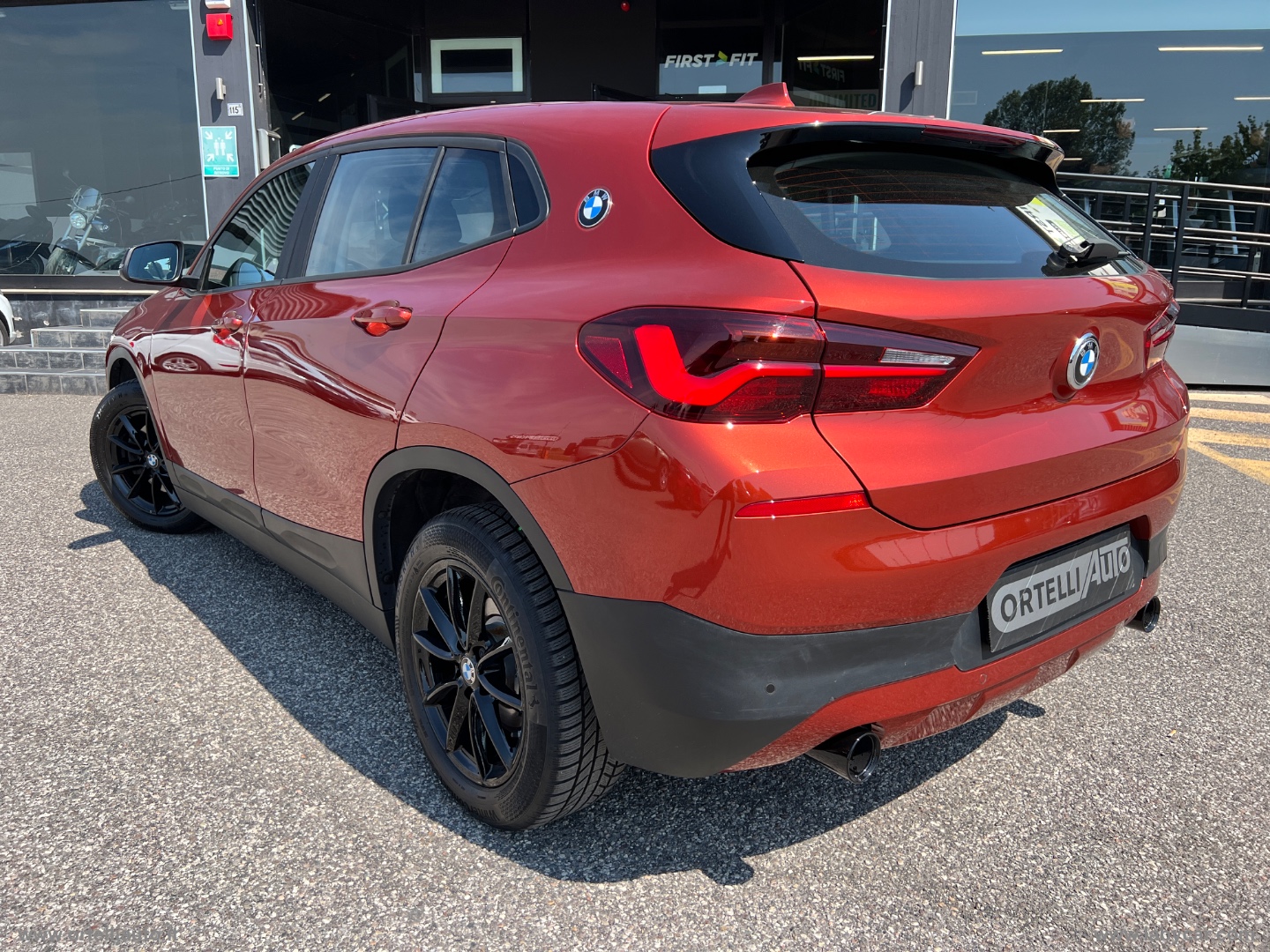X2 xDrive18d Business-X - immagine 40