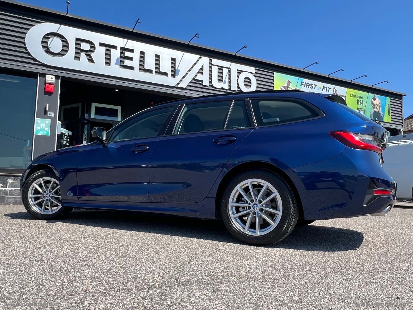 318d Touring Business Advantage aut. - immagine 40