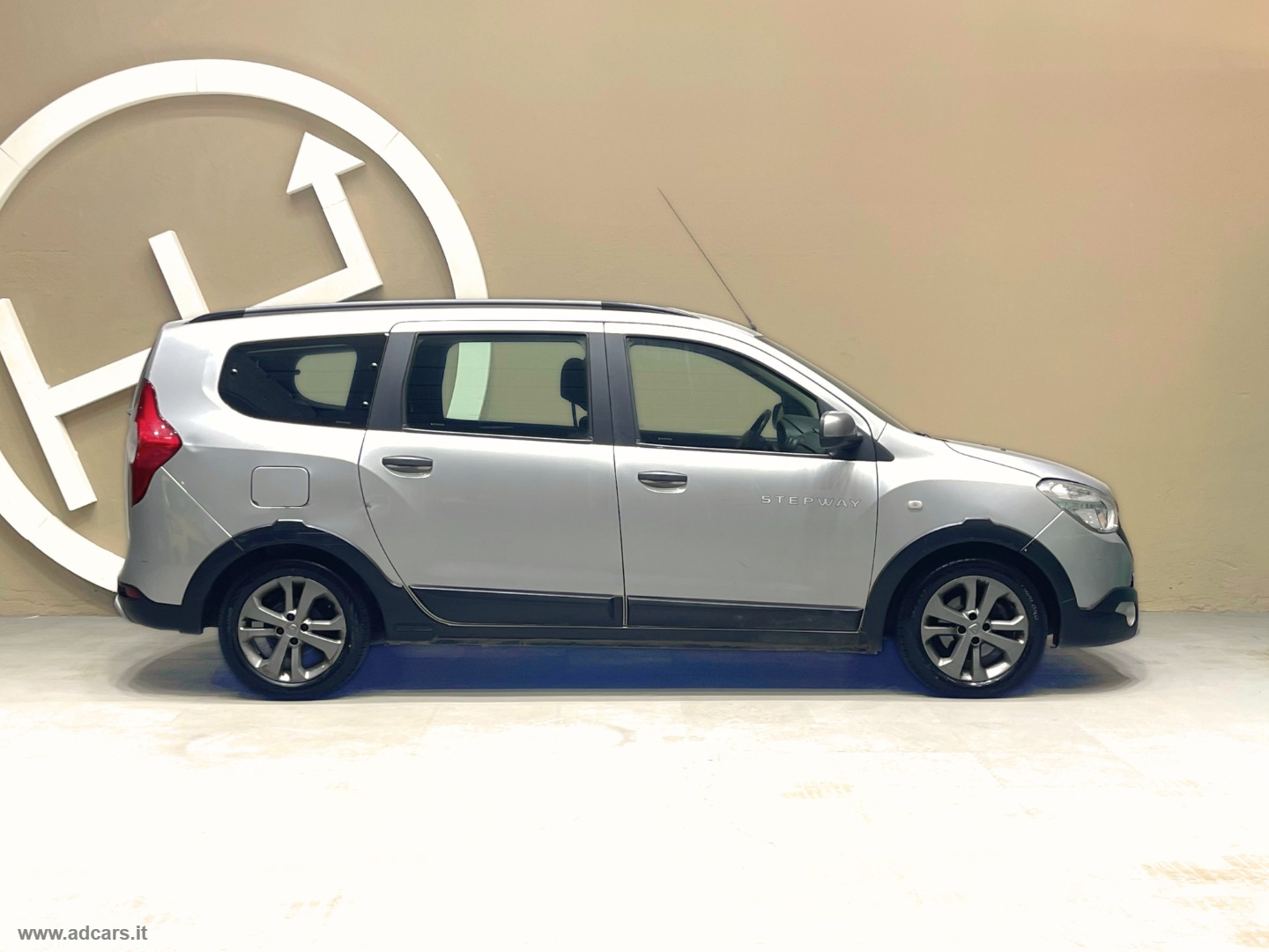 Lodgy Stepway 1.5 dCi 8V 110 CV S&S 7 posti *TURBINA NUOVA*1 PROPRIETARIO* - immagine 40