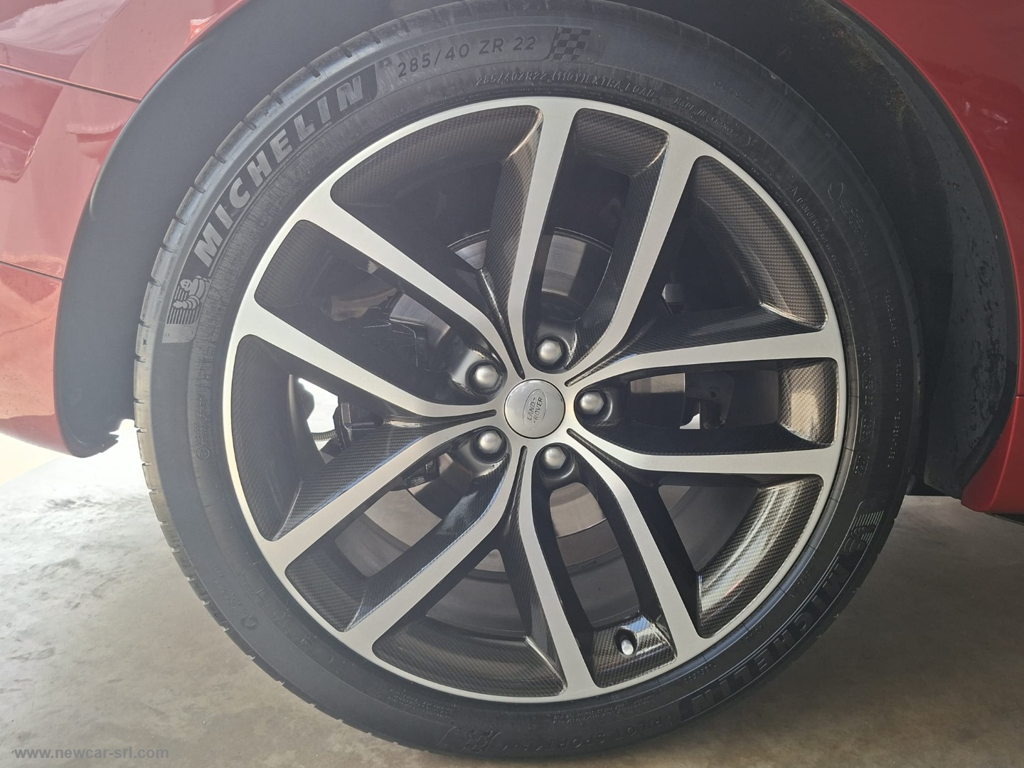 Range Rover 3.0D I6 300 CV HSE - immagine 40