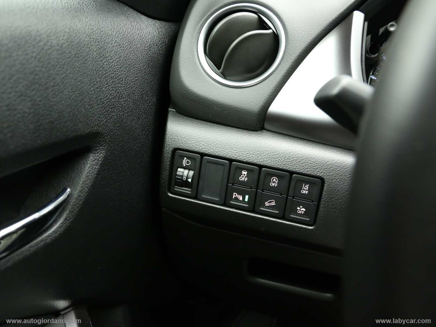 Vitara 1.4 Hybrid 4WD AllGrip Cool+ - immagine 40