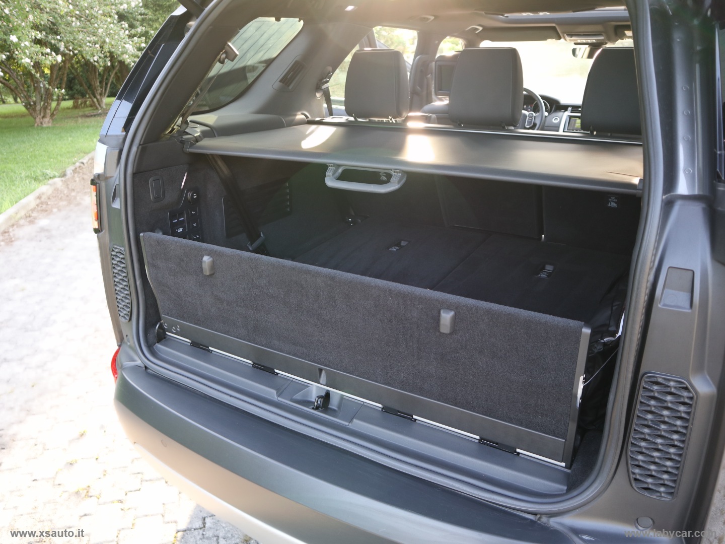 Discovery 3.0 TD6 249 CV HSE Luxury 7 POSTI - immagine 40