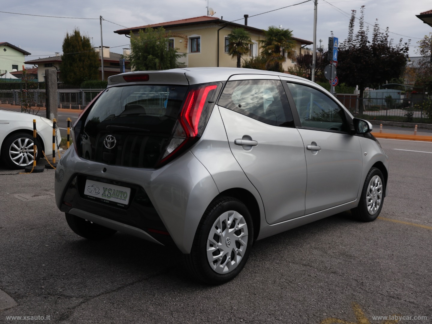 Aygo Con. 1.0 VVT-i 72CV 5p.x-music MMT - immagine 40