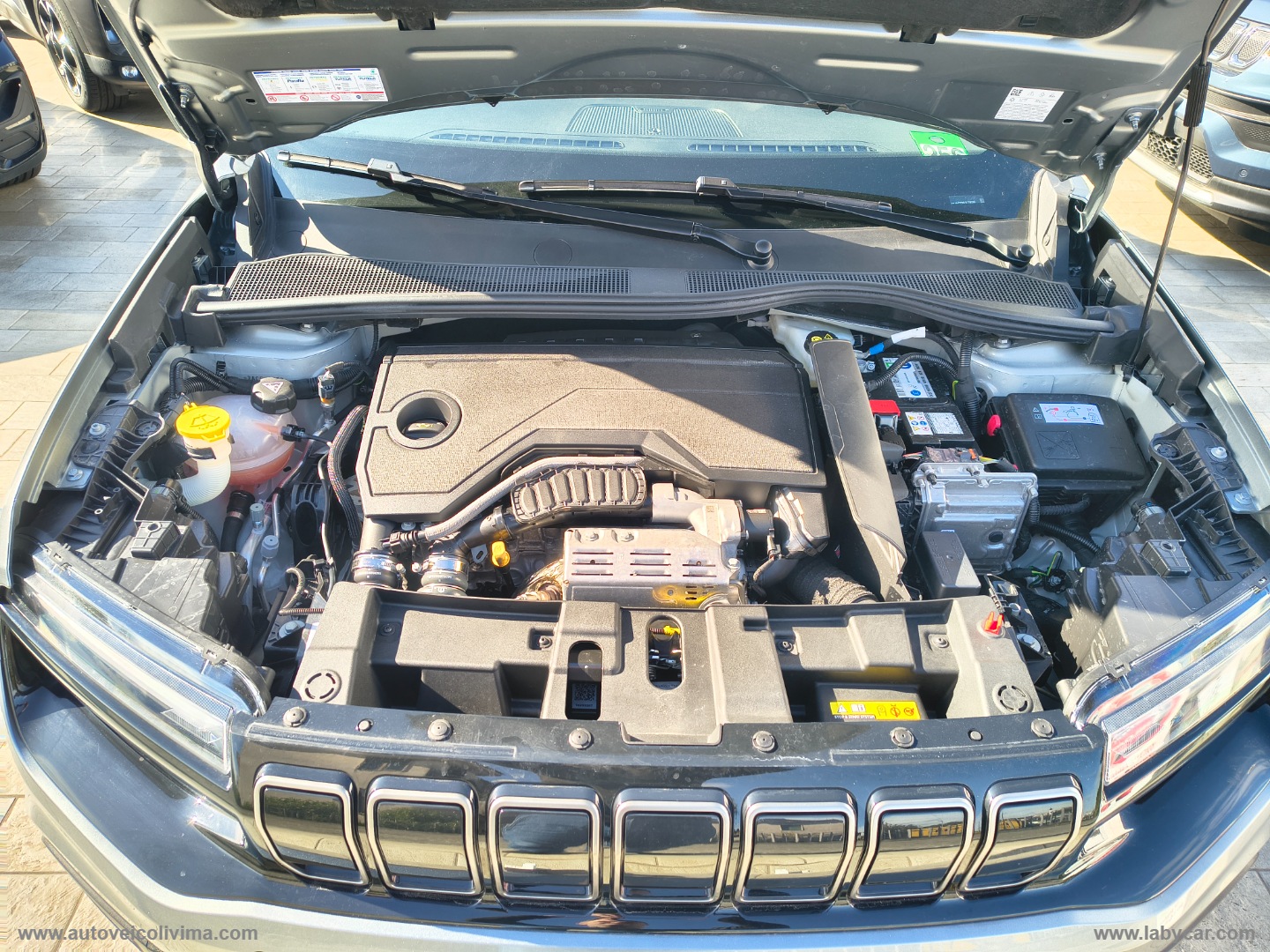 Avenger 1.2 Turbo 110CV MHEV Summit - immagine 40