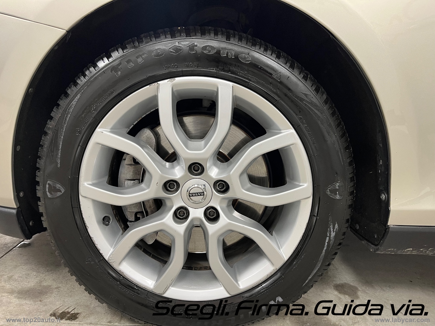 V40 Cross Country D2 Geartronic Business - immagine 40