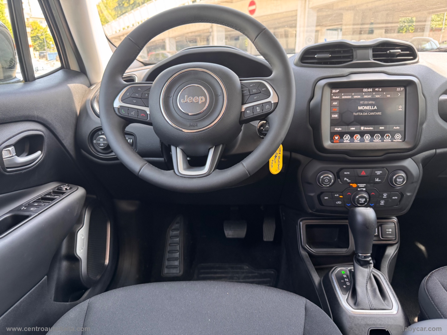 Renegade 1.5 T4 MHEV Limited - immagine 40