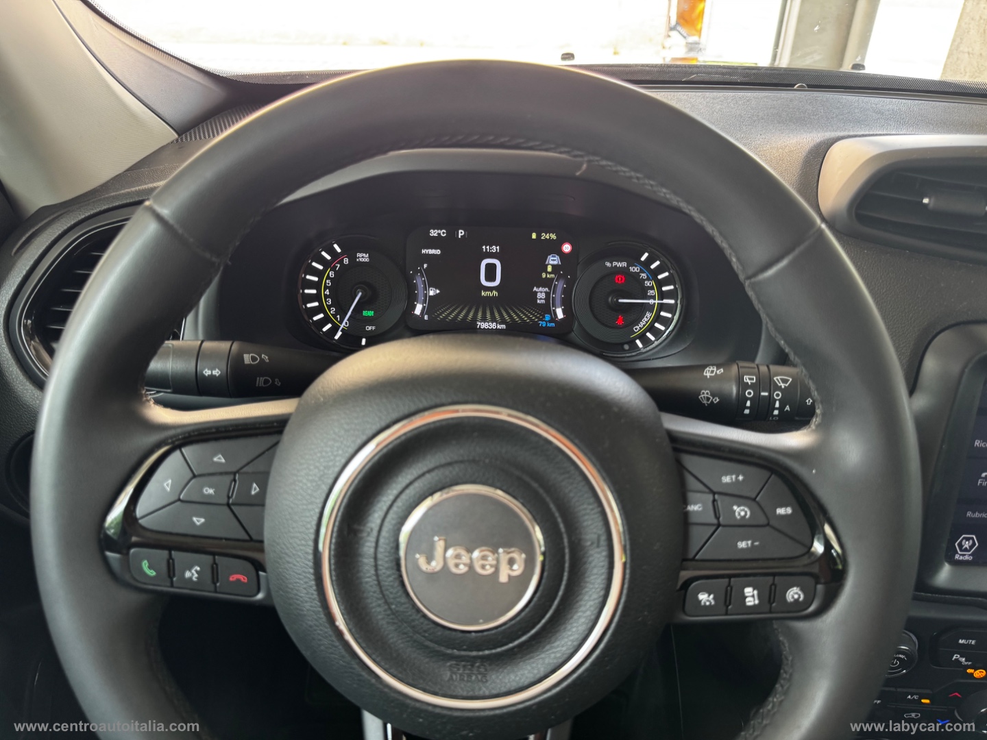Renegade 1.3 T4 PHEV 4xe Trailhawk - immagine 40