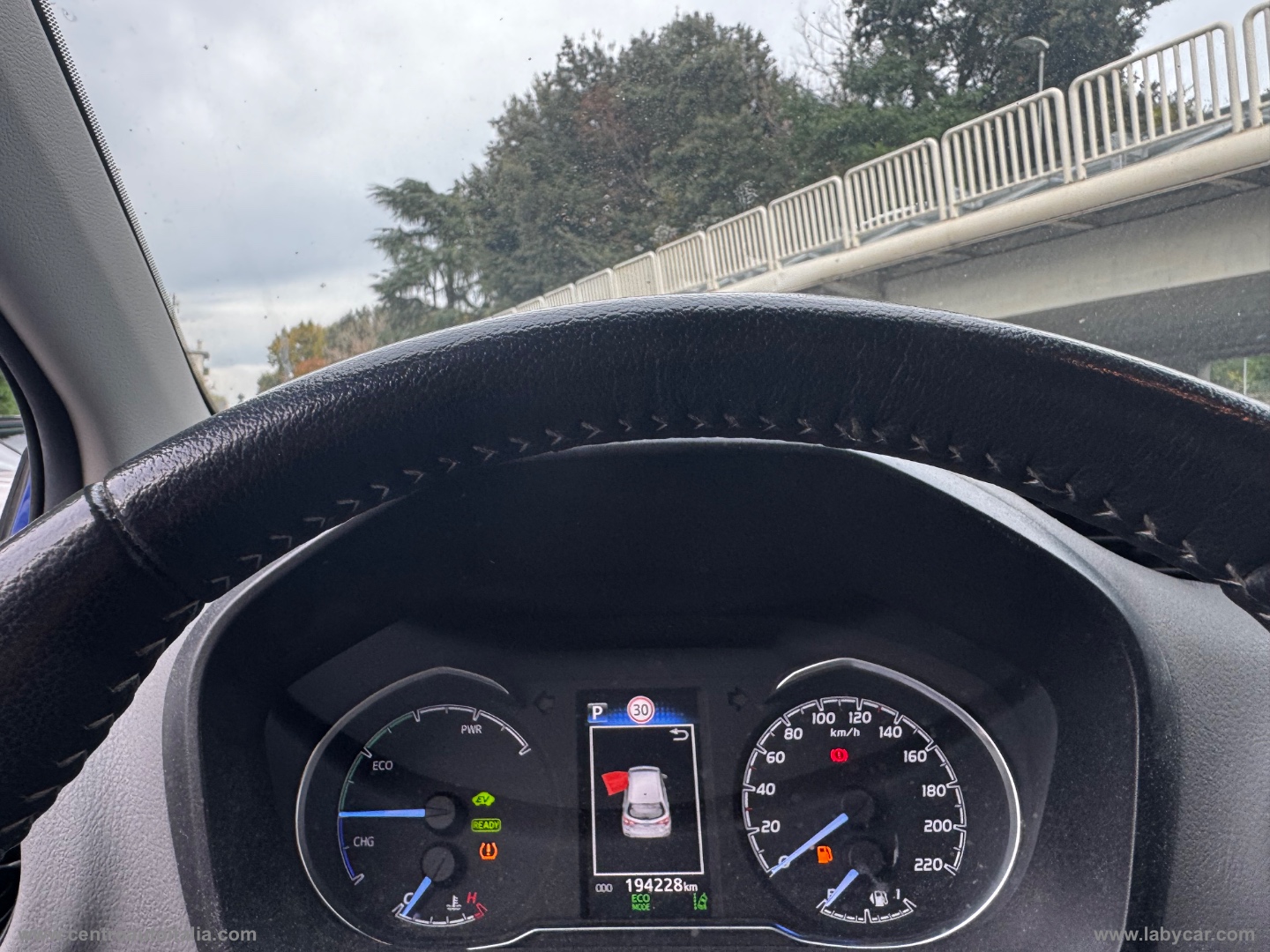 Yaris 1.5 Hybrid 5p. Business - immagine 40