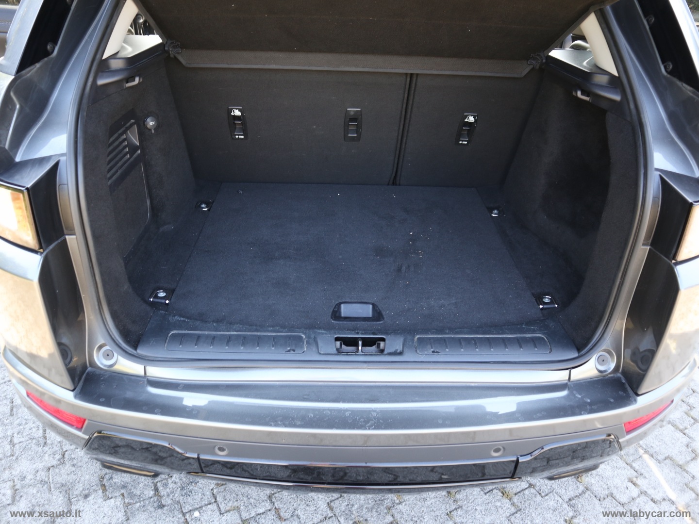 RR Evoque 2.0 TD4 180CV 5p. SE Dynamic - immagine 41