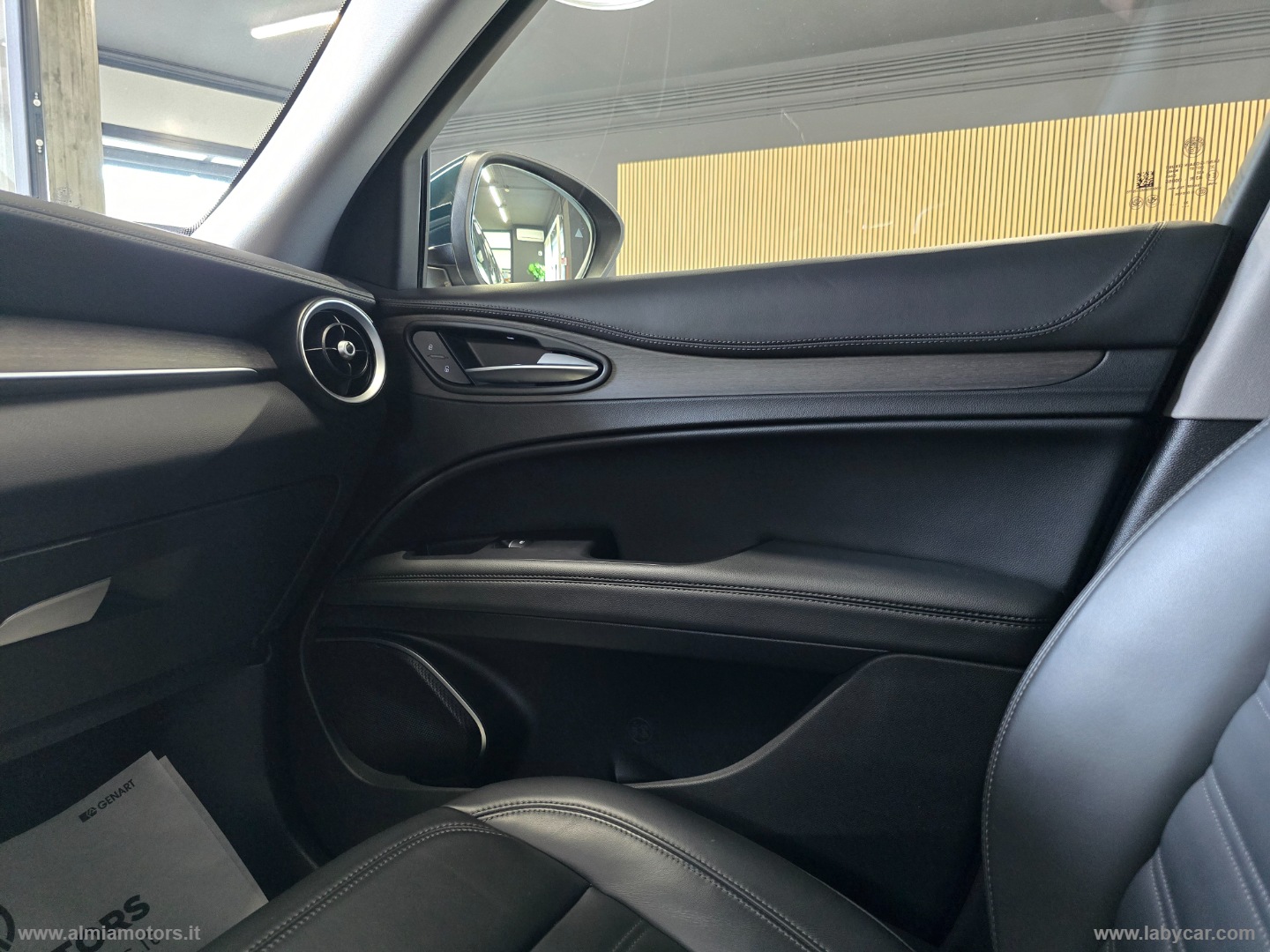Stelvio 2.2 T.diesel 210 CV AT8 Q4 Ti - immagine 41