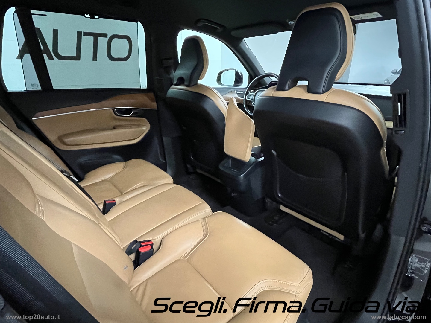 XC90 D5 AWD Geartronic Inscription|TOTAL BLACK|PELLE TOTALE - immagine 41