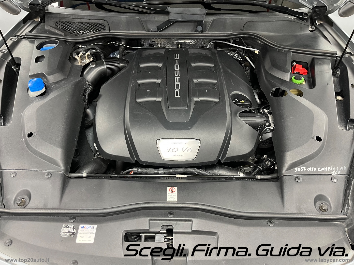 Cayenne 3.0 Diesel TETTO LUNGO PELLE TOTALE CERCHI 21 - immagine 41