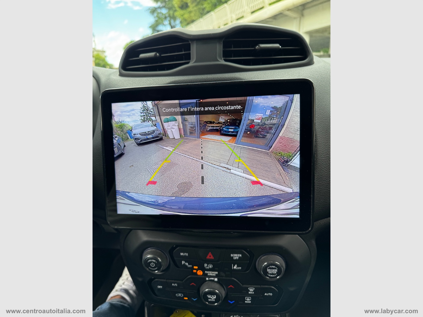 Renegade 1.5 T4 MHEV Altitude - immagine 41