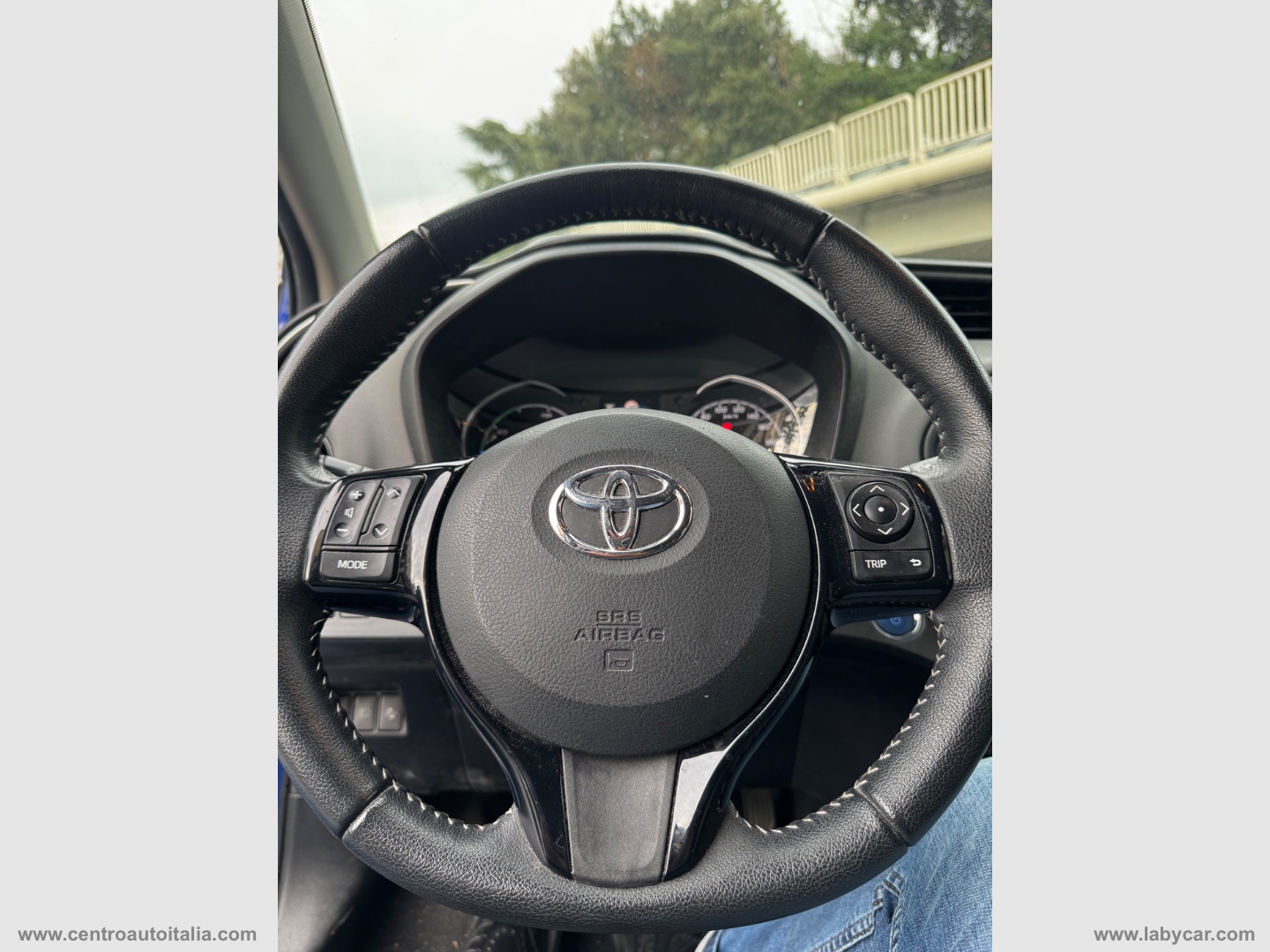 Yaris 1.5 Hybrid 5p. Business - immagine 41