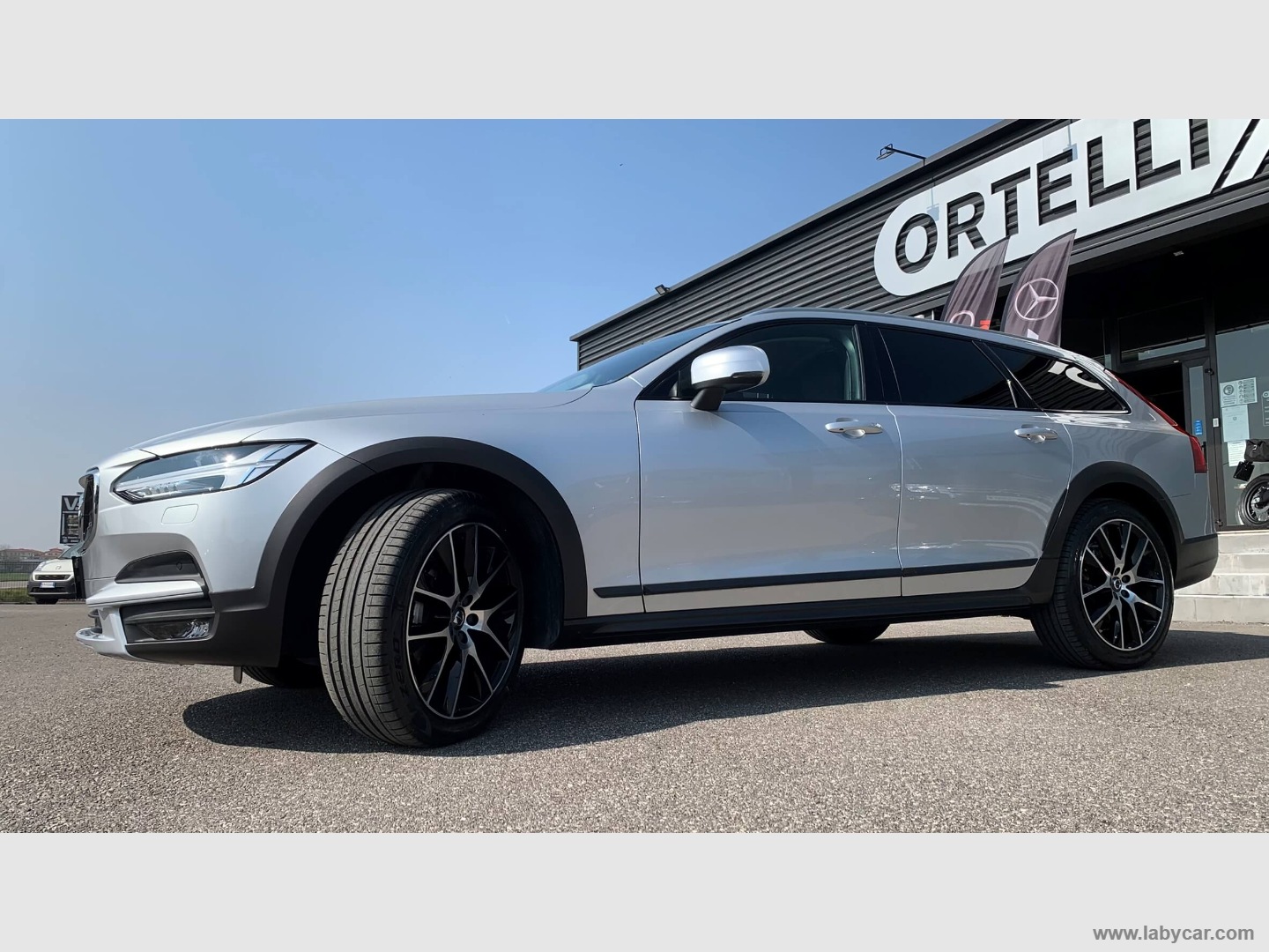 V90 Cross Country D4 AWD Geartronic Pro GANCIO TRAINO I.V.A. - immagine 42