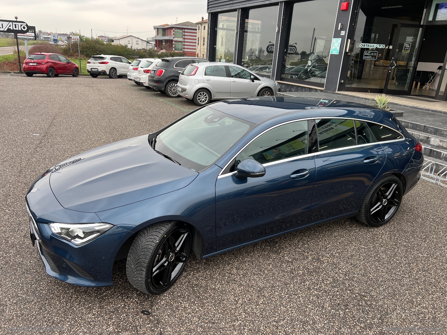 CLA 200 d Aut. Shooting Brake Business IVA DEDUCIBILE - immagine 42