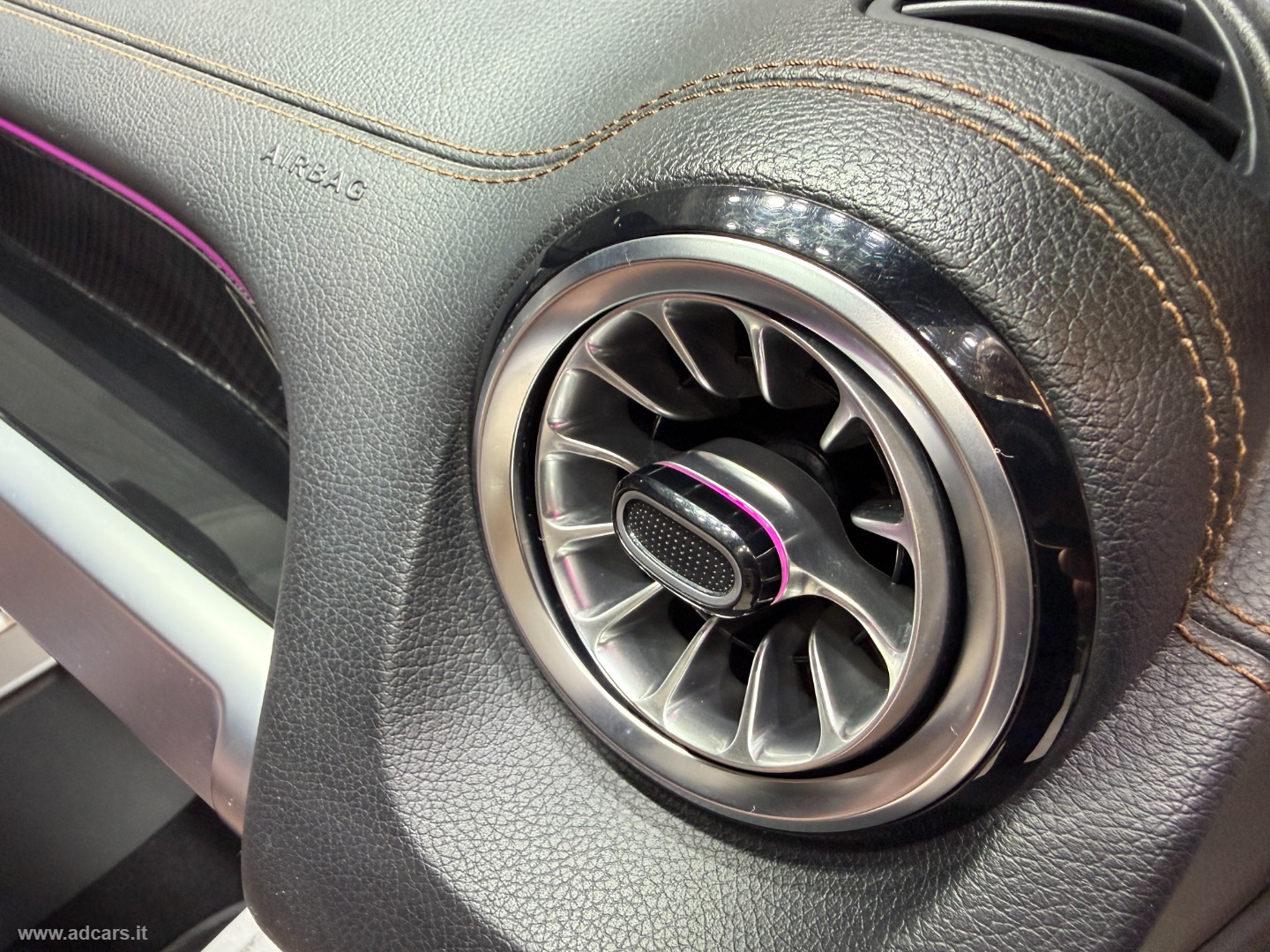 GLB 220 d Automatic 4Matic AMG LINE - immagine 42