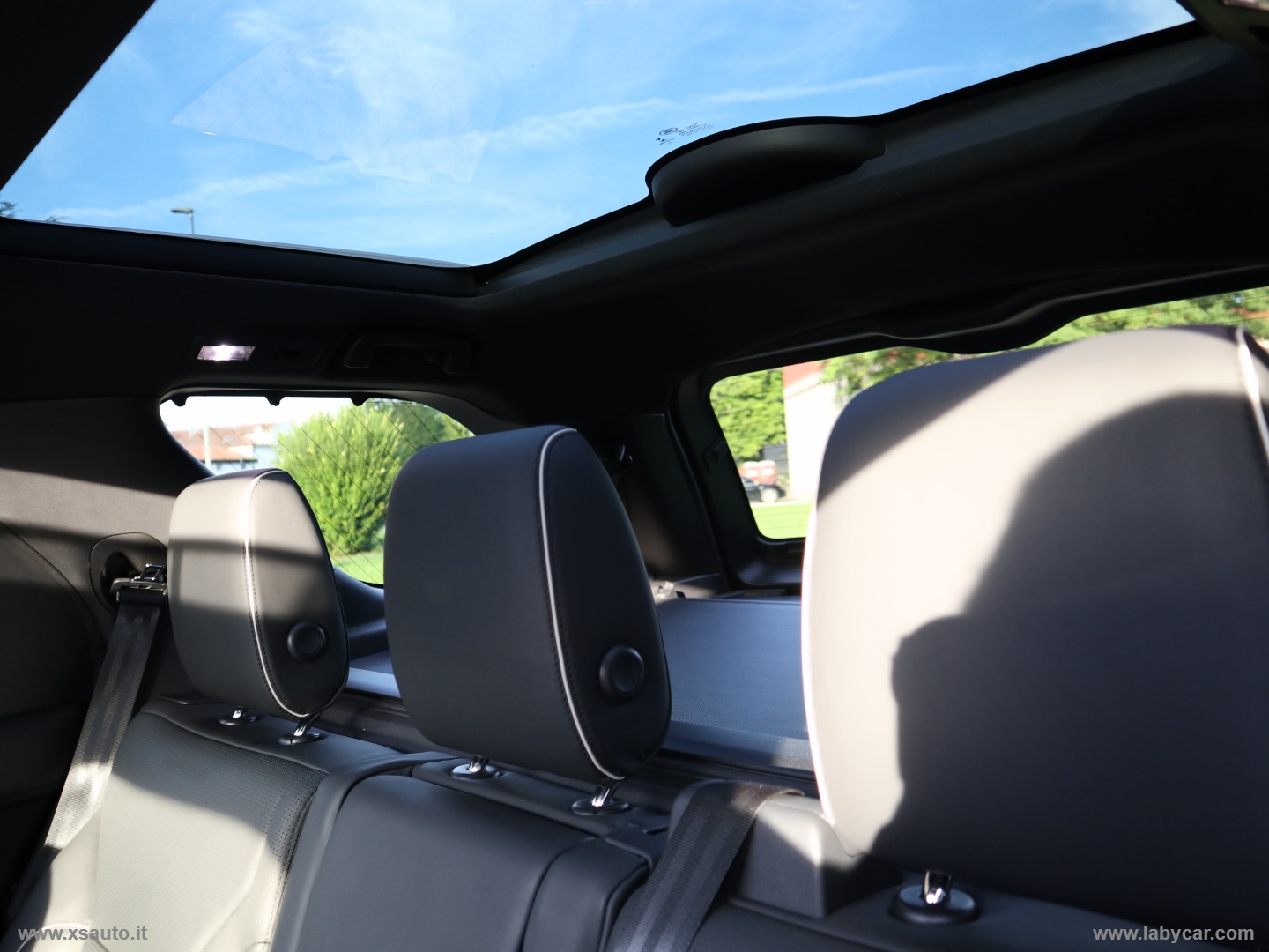 Discovery 3.0 TD6 249 CV HSE Luxury 7 POSTI - immagine 42
