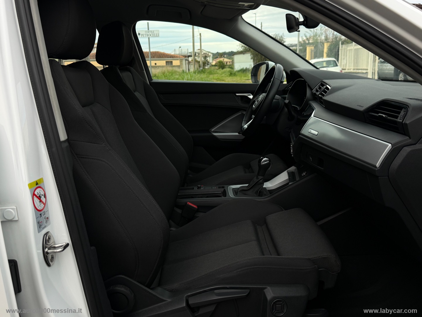 Q3 SPB 35 TDI S tronic - immagine 42