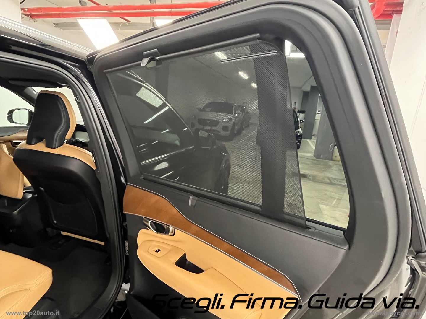 XC90 D5 AWD Geartronic Inscription|TOTAL BLACK|PELLE TOTALE - immagine 42