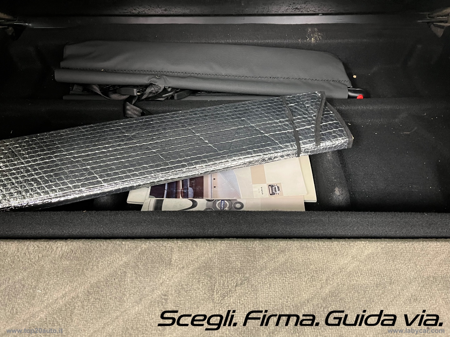 XC90 2.4 D5 aut. AWD Executive|UNICO PROPRIETARIO|ISCRZ. CVS - immagine 42