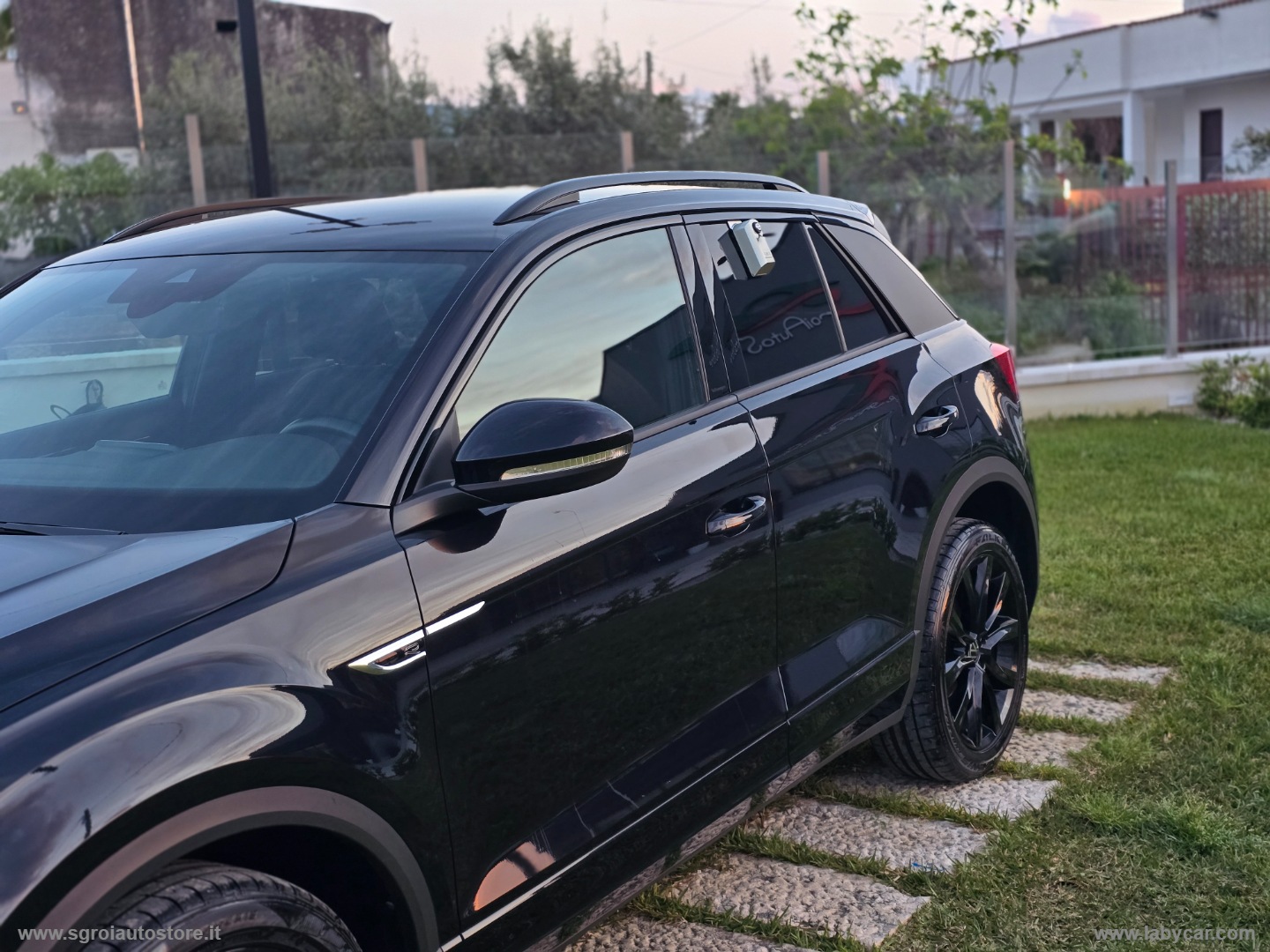 T-Roc 2.0 TDI SCR R-Line - immagine 42