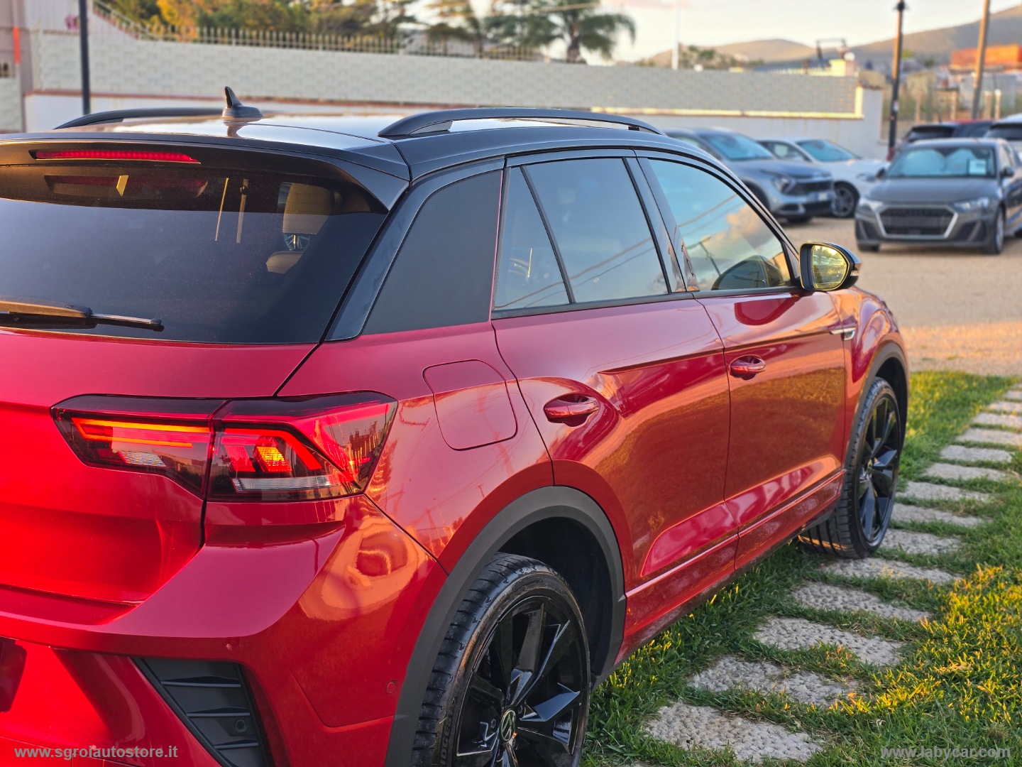 T-Roc 2.0 TDI SCR R-Line - immagine 42