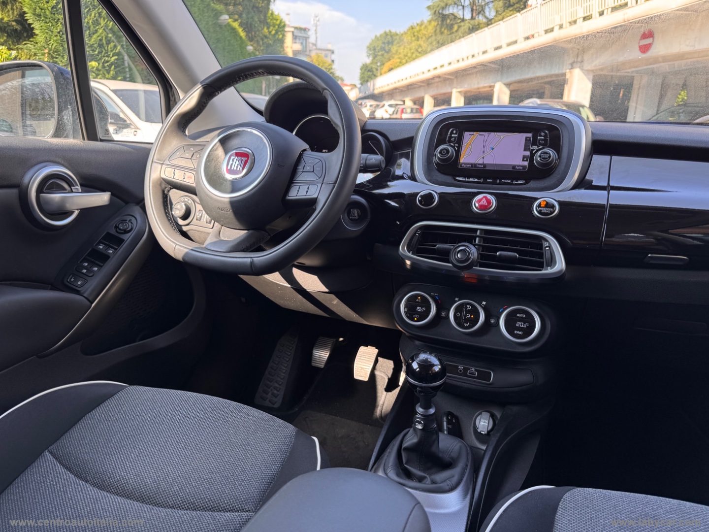 500X 1.6 E-Torq 110 CV S-Design City - immagine 42